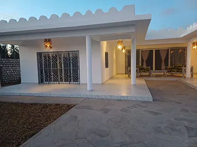Watamu two-bedroom villa - listing photo 3